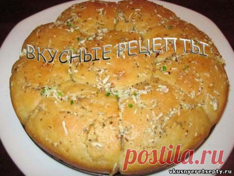 Пампушки с чесноком.