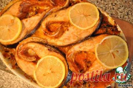 Форель с диким рисом под пряным соусом