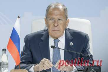 Лавров: "нацистские рецидивы" в ФРГ требуют от РФ принципиальности по Украине. Глава МИД РФ напомнил заявления канцлера ФРГ Фридриха Мерца о намерении снова сделать Германию главной военной силой в Европе