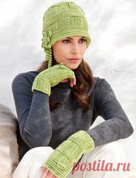 Вязаная шапочка и митенки крючком | Рукоделие и вышивка
