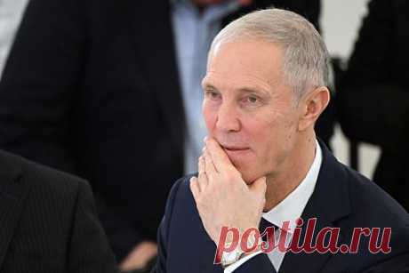 Стало известно о переброске украинских войск из Херсонской области в Донбасс. Врио губернатора Херсонской области Владимир Сальдо рассказал, что Украина перебросила часть своих войск с херсонского направления в Донбасс. «Враг, воспользовавшись относительным затишьем, перебросил часть своих войск на донецкий фронт», — подчеркнул он в разговоре с журналистами.