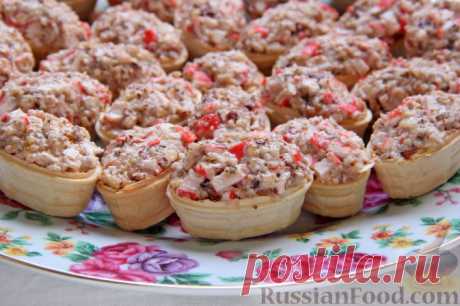 Рецепт: Крабово-ореховая закуска в тарталетках на RussianFood.com