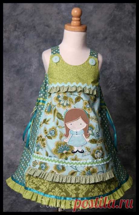 Appliqued Vida dress | Flickr - Photo Sharing!