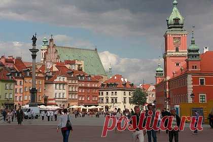 Польше предрекли усиление антиукраинских настроений. В связи с грядущими парламентскими выборами в Польше, которые пройдут осенью 2023 года, в рамках предвыборной кампании среди поляков будут усиливаться противоречия, касающиеся целесообразности поддержки Украины в конфликте с Россией. Об этом «Ленте.ру» рассказал политолог Владимир Оленченко.