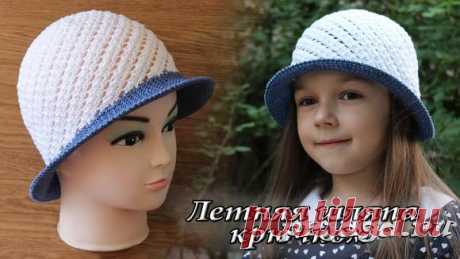 Летняя шляпа крючком с синими полями