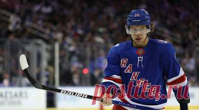 Панарин сменил имидж: захотелось что-то изменить. Нападающий «Нью-Йорк Рейнджерс» Артемий Панарин появился на тренировке перед матчем регулярного чемпионата НХЛ с «Детройт Ред Уингз» с новой причёской. Читать далее