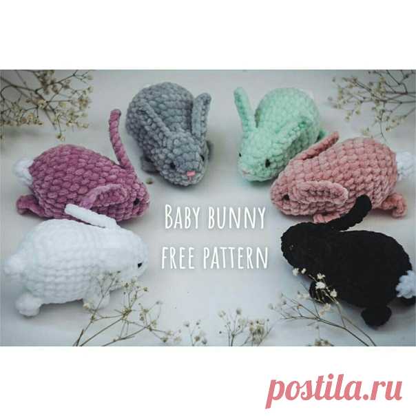 Запись на стене Кролик Автор: @parapapluie Игрушка цельновязанная, не требует пришивания деталей. При вязании используйте маркерную нить для обозначения начала ряда. Набивайте игрушку по мере вязания. ⠀ Обозначения: вп - воздушная петля сбн - столбик без накида псн - полустолбик с накидом пр - прибавка уб - убавка КА - кольцо амигуруми ⠀ Вяжем по спирали, начиная с головы основным цветом: 1) 6 сбн в КА 2) 6 пр (12...