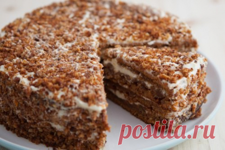 Медовик с грецкими орехами  / Только машины