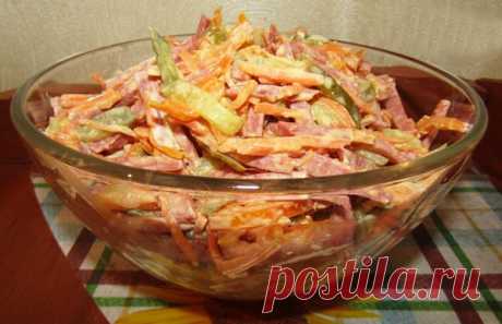 Салат с копченой колбасой и морковью по-корейски — Кулинарная страничка