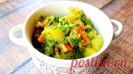 Ароматное овощное рагу из запеченных овощей Ингредиенты: морковь - 400 г.картофель - 400 г.лук - 1 шт.чеснок - 2 зуб.шпинат - 200 г.сольперецпаприка - 1 ч.л.куркума - 1 ч.л.имбирь - 1/2 ч.л.тимьянрозмаринмускатный орех - 1/4 ч.л.вода - 100 мл.П...