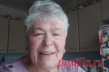 «Это была игра». Бабушка отдала московскую квартиру за участие в детективе. Почти два месяца пенсионерка из Москвы вела двойную жизнь, скрываемую от родственников. Переполненная азартом, она «помогала следственным органам разоблачать банду преступников», предвкушая награду от МВД. Но в итоге стала жертвой аферистов.