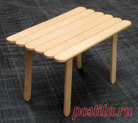 Popsicle stick house with table and chairs | DIY family