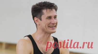 Хореограф Железняков подтвердил уход от Тутберидзе по личной инициативе. Хореограф Алексей Железняков подтвердил свой уход из группы тренера Этери Тутберидзе. Читать далее