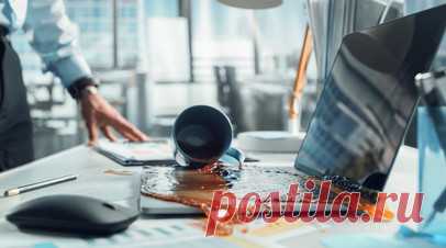 Россиян предупредили, что грозит за повреждение имущества на работе. В ситуации, когда сотрудник повреждает имущество работодателя, будь то стул, компьютер или телефон, последствия зависят от ключевого фактора: было действие умышленным или произошло по неосторожности, объяснила в беседе с RT директор департамента организационного развития Роскачества Евгения Ганькина. Читать далее