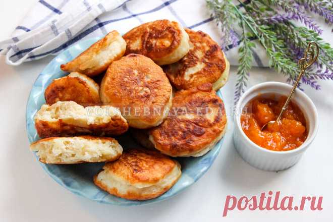 Пышные оладьи на кефире, как пух Оладьи на кефире пышные, как пух. Не опадают! Остаются высокими, даже когда вы снимите их со сковороды.