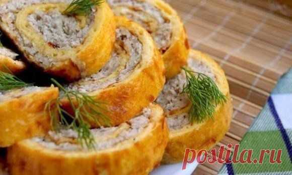 Рецепт куриного рулета приготовленного в омлете