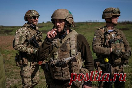 Пригожин предрек контрнаступление ВСУ в ближайшее время. Основатель частной военной компании (ЧВК) «Вагнер» Евгений Пригожин предрек начало контрнаступления ВСУ в зоне спецоперации в ближайшее время. Он указал, что ВСУ ведут перегруппировку в подконтрольной Киеву части Запорожской области и, кроме того, «рвут фланги» на артемовском направлении.