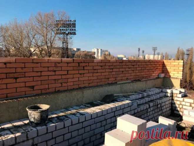 Какой толщины должны быть стены в частном доме?