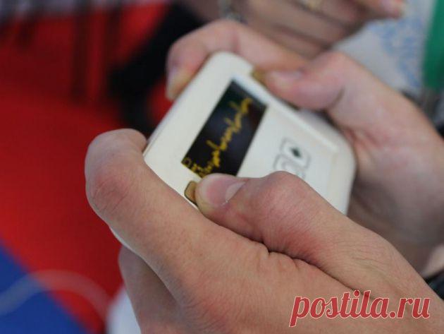 Кардиограф. ЭКГ дома снимет карманный кардиограф