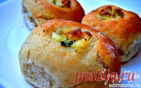 Закусочные гороховые булочки с сырной начинкой | Кулинарные рецепты от «Едим дома!»