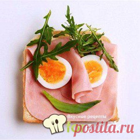 Бутерброд с ветчиной и яйцом