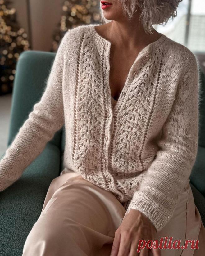 Жакет с ажурными полосами