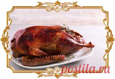 #Фаршированный #гусь с гречкой и белыми грибами

#Гусь сперва маринуется в вине, а затем запекается в духовке. Он получается румяным и невероятно аппетитным.

Время приготовления:
Показать полностью...