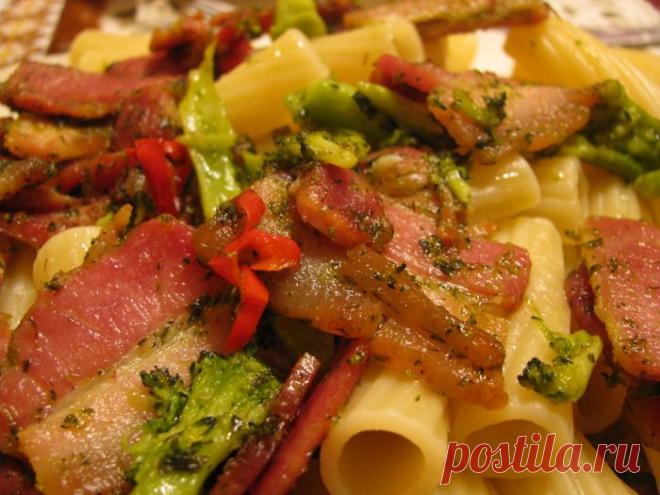 Пригласим друзей на макароны!.