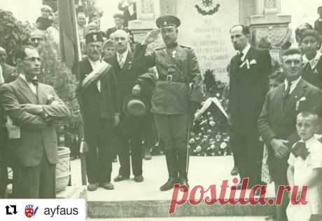 ՀՀ100 Մայիս28- -100 տարի առաջ…
1938 թ.-ին Բուլղարիայի Վառնա քաղաքում Հայաստանի Առաջին Հանրապետության անկախության 20-ամյակի տոնակատարության ժամանակ նկարված Գարեգին Նժդեհը: Չնայած 1920 թվականին Հայաստանն ընկել է Խորհրդային իշխանության տակ, Գարեգին Նժդեհը շատերի հետ միասին շարունակում էր իր հեղափոխական ջանադիր պաճքարը, երբեք չի կորցնում հավատը ազատ, անկախ եւ միավորված Հայաստանի վերականգնման նպատակը: Աղբյուր `Մայքլ Ա. Բաբայան