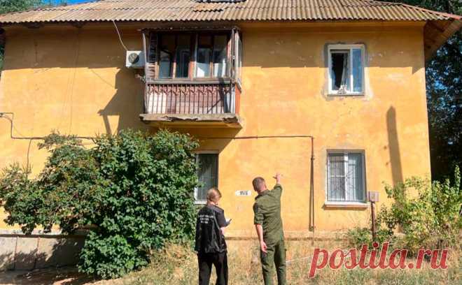 В Волгограде погиб подросток при взрыве боеприпаса в квартире. В Волгограде в доме на улице Морской произошел взрыв, в результате которого погиб 14-летний подросток, сообщило следственное управления СК России по Волгоградской области.