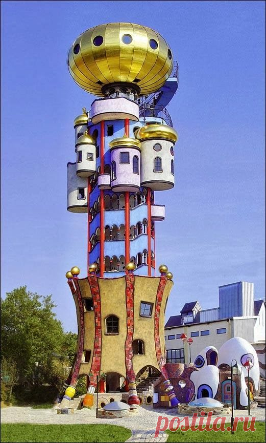 The Hundertwasser Turm in Abensberg | UNUSUAL ARCHITECTURE