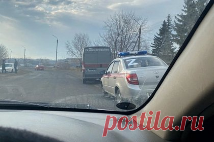 Россиянин подорвался на гранате на берегу реки. Мужчина подорвался на гранате на берегу реки в Куйбышеве Новосибирской области. По предварительным данным, все произошло 25 апреля. Сейчас на участке, где подорвался россиянин, начали работу саперы. Очевидцы рассказали, что мужчине не удалось выжить. По какой причине произошел взрыв, пока неизвестно.
