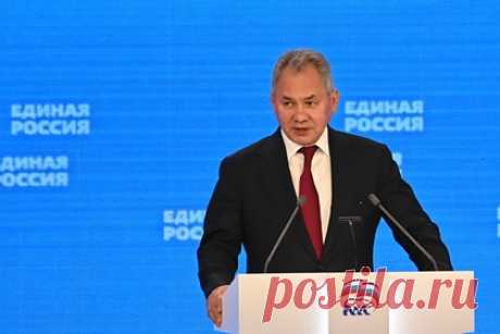 Шойгу перечислил символы России. Министр обороны России Сергей Шойгу перечислил символы России. «У каждой страны должны быть свои символы У нас это [Юрий] Гагарин и [Валентина] Терешкова, [Федор] Шаляпин, [Роберт] Рождественский, и [Андрей] Вознесенский Но вы все видите, что их постепенно пытаются вымыть», — отметил он.