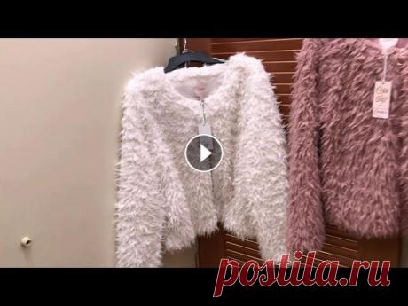 Искусственный мех для женщин постарше. Да или нет?? В этом видео я показываю вещи из искуственного меха. Можно ли такое носить женщинам постарше, или это удел молоденьких ??Жду ваши комментарии! Спасибо...