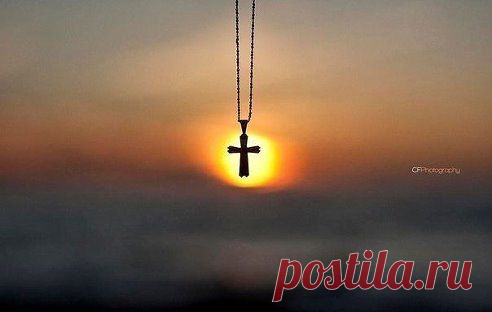 Начните благодарить Бога за то, что у вас есть, и Он даст вам то, чего вам не хватает.