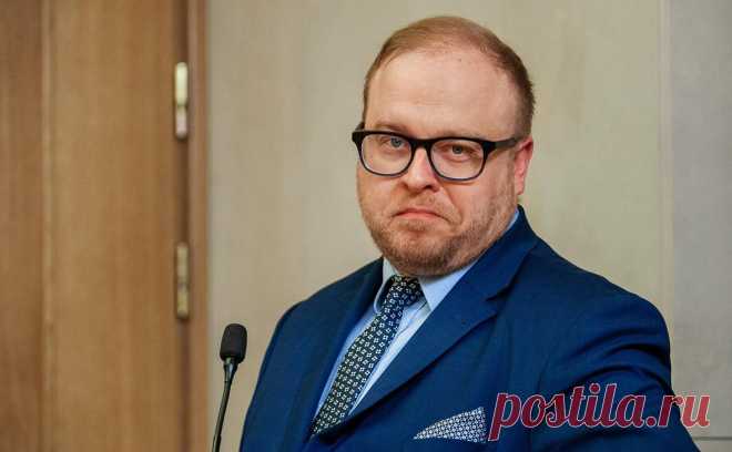 Требовавшего извинений от Киева представителя польского МИДа уволили. Польский МИД отправил в отставку пресс-секретаря ведомства Лукаша Ясину, об этом сам представитель ведомства сообщил в социальной сети X (ранее — Twitter).