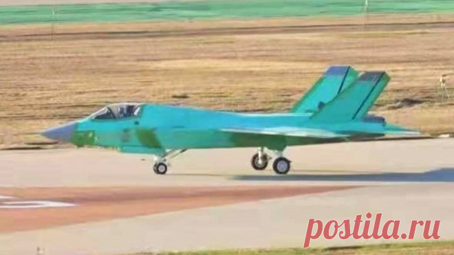 Похож на F-35B: «странные» особенности нового китайского истребителя Один плюс один Последние месяцы оказались для авиастроения КНР более чем плодотворными. Поднебесная приступила к летным испытаниям первого в истории Как и многие малозаметные истребители, машина имеет два двигателя, V-образное оперение и одно место пилота. Всё это унаследовал и палубный вариант,