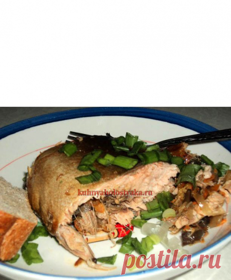 Здравствуйте, дражайшие любители легко приготовить и вкусно поесть!

Давайте отойдем мы сегодня от традиций недавнего прошлого считать рыбным днем четверг и устроим такой день сегодня! И приготовим горбушу целиком, да еще с тремя изюминками. Первая изюминка: будет у нас горбуша фаршированная. Вторая изюминка: будет у нас горбуша запеченная.