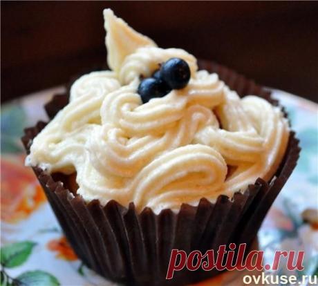 Банановые капкейки с карамельным соусом - Простые рецепты Овкусе.ру