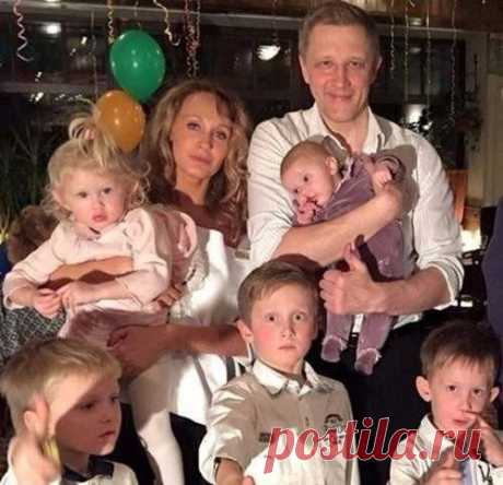 Сергей Горобченко с семьей &#128522;