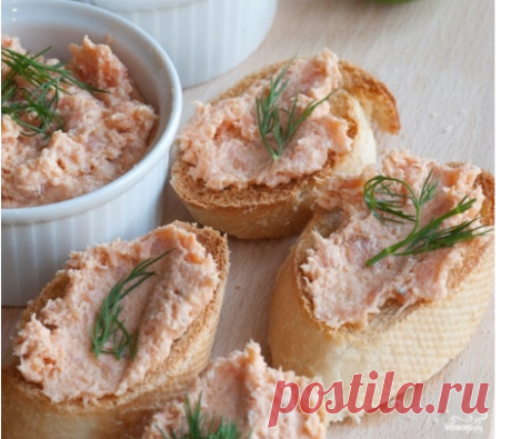 намазка на хлеб с селедкой морковью сыром и маслом