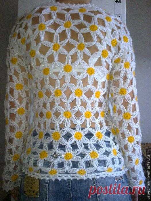 Учимся вязать на луме (Loom knitting). Урок десятый: ромашки