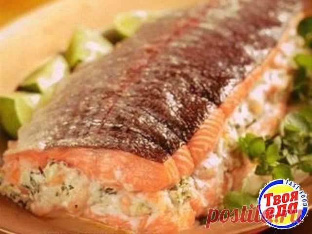 Вкусный фаршированный лосось
