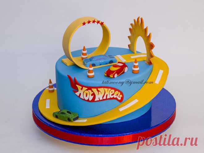 Торт "Hot Wheels"