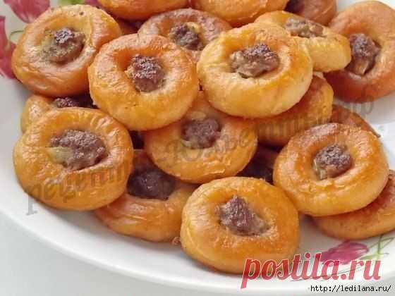 Мини-беляши из сушек: быстрое вкусное дачное блюдо