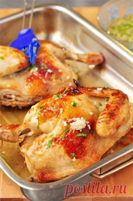 Обалденная жаренная курочка с чесночным соусом и вкуснейшее пенне в сырно-сливочном соусе

Начнем с курочки.
Ингредиенты:
Курица - 1,8 кг.
Показать полностью…