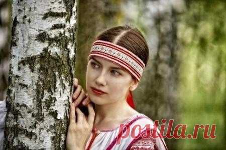 Деревья- целители Наверное, все знают, что каждое дерево обладает своей энергетикой: дерево может стать для вас и целителем, и защитником, и источником силы. Главное – знать особые секреты.АЛЫЧА. Стабилизирует нервную систему, спасает от депрессии, помогает в лечении пищевых расстройств – анорексии и...