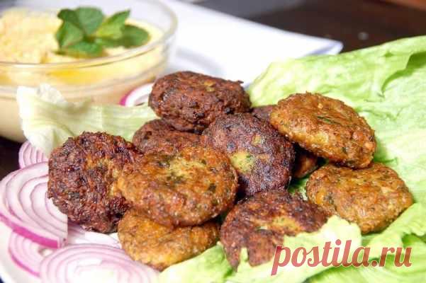 На что расходовать печень? Куриная, свиная, говяжья — всякая может стать гвоздем меню. Выбирай, что приготовишь уже завтра. — БЛИНЧИК