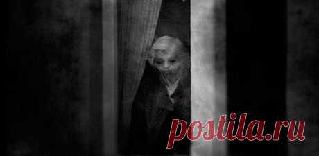 Страшная фотография
Историю эту рассказал мой друг. Он утверждал, что всё то, что с ним произошло — чистая правда. Я знаю его уже много лет и ни разу не замечал за ним таланта придумывать истории, тем более мистического характера, ну, начнем его пересказ. Макс к своим 35 годам был уже достаточно обеспеченным человеком: имел свой бизнес, и […]
Читай дальше на сайте. Жми подробнее ➡
