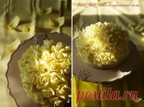 Лепной шоколад - украшение торта.